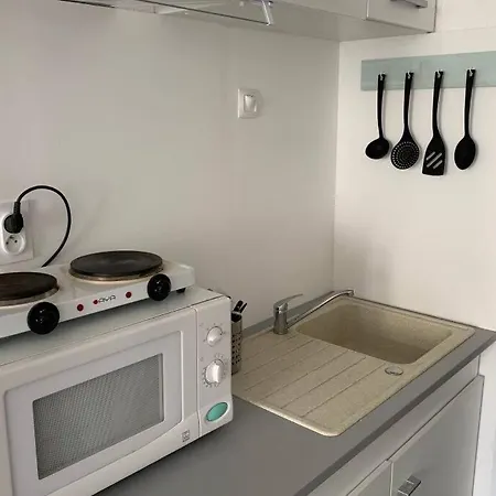 Studio Meuble - 3eme Etage, Apartment Verdun-sur-Meuse